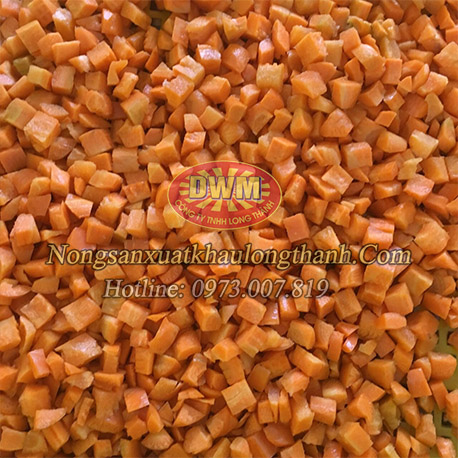 Cà rốt thái hạt lựu